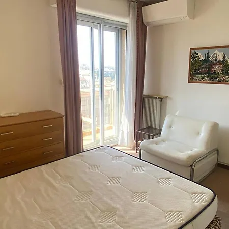 Grand 3 Pieces Climatise Avec Parking A - Fr-1-833-2 Apartment